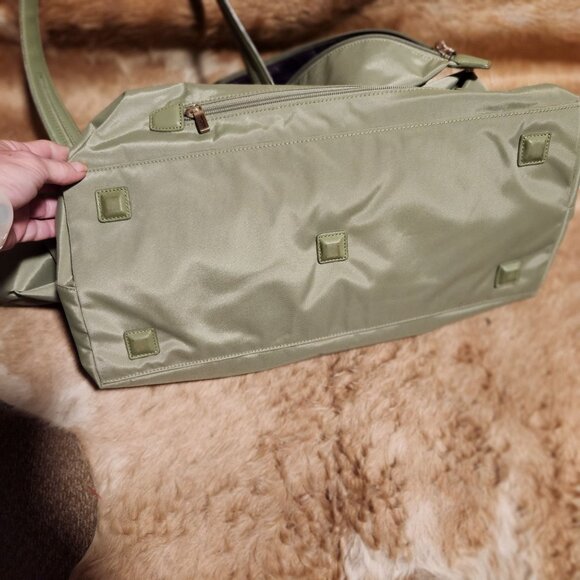 NWT Tumi overnight Duffel Bag Green Nylon With Purple Lining 16.5"x7.5"x11" - Picture 6 of 7